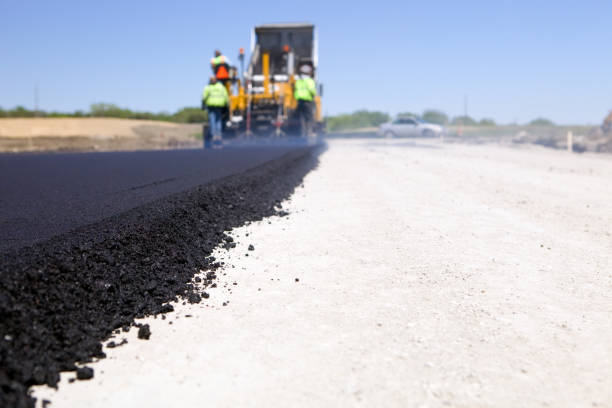 Best Asphalt Driveway Installation  in Newburgh, IN