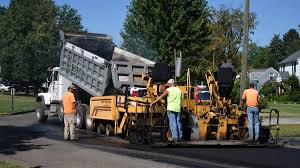 Best Gravel Driveway Installation  in Newburgh, IN